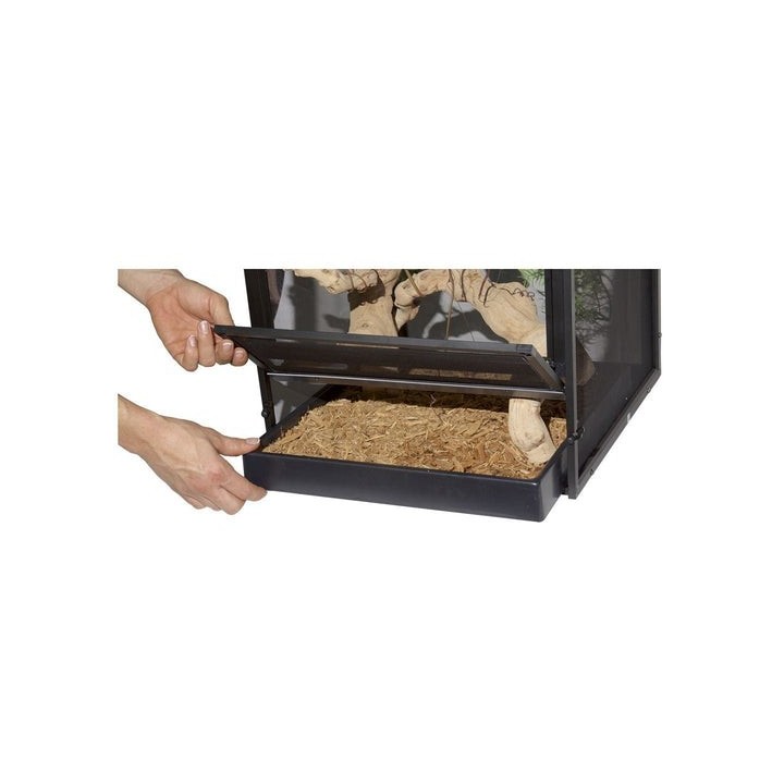 Plateau ReptiBreeze Zoo Med installé sous un terrarium grillagé